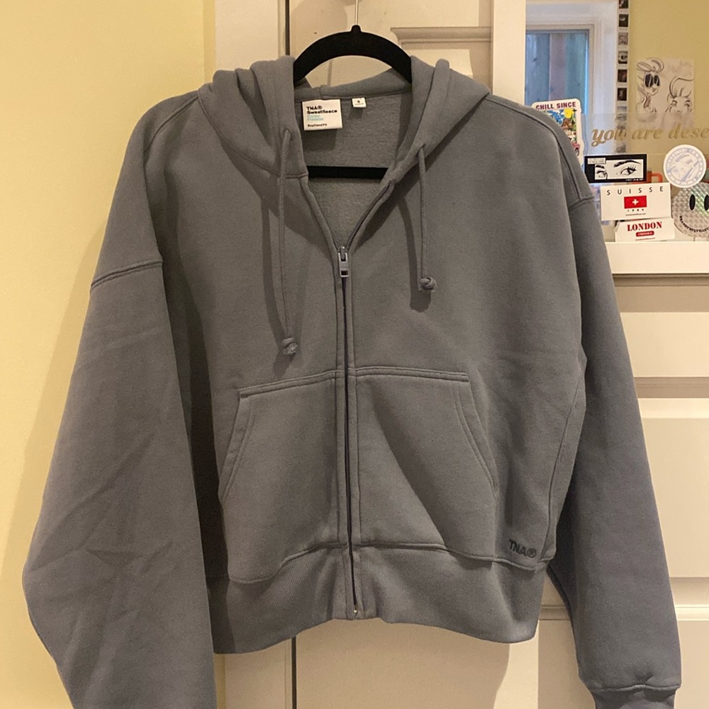 Aritzia cozy boyfriend boxy zip hoodie / size S / shady blue